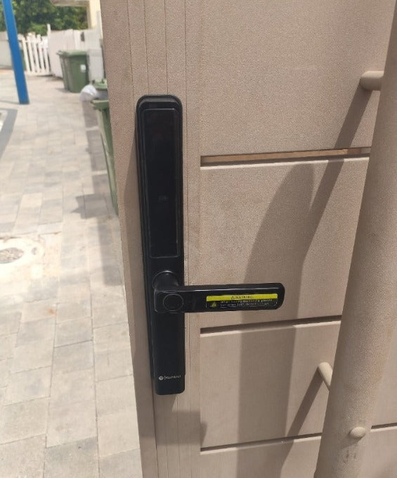 ™Kontrol GATE | מנעול חכם לדלת אלומיניום ושערים